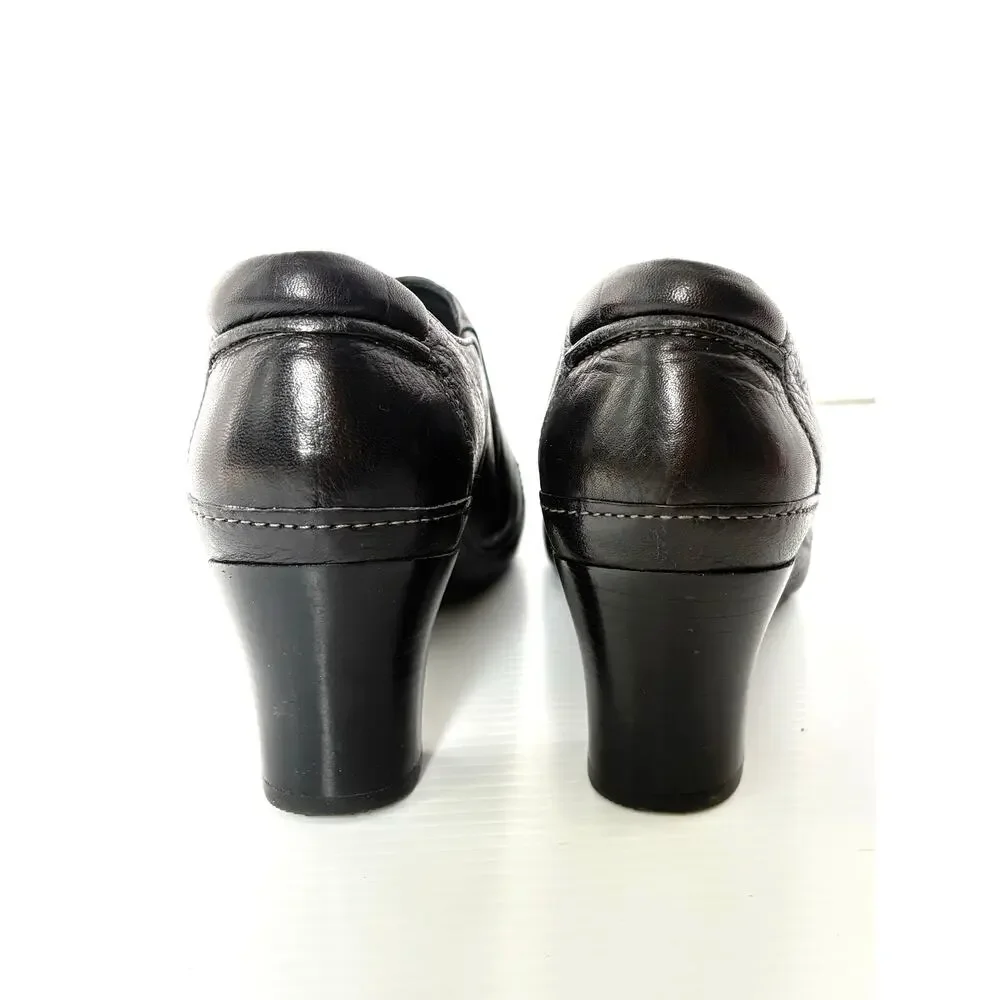 Clarks Artisan Shoes black leather Active Air comfort bootie slip in Women’s 6.5